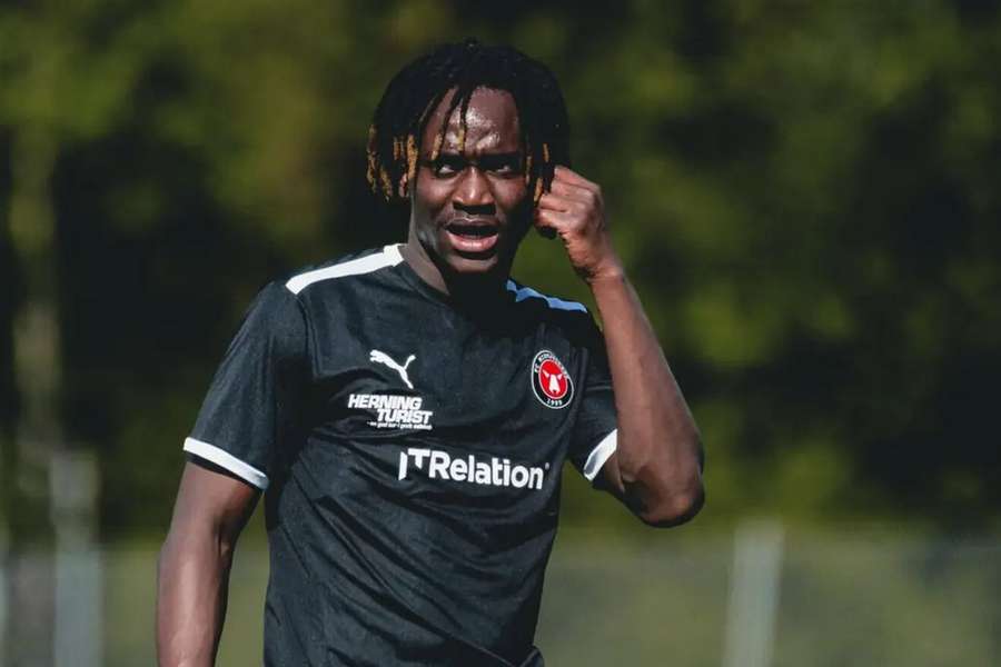 Alamara Djabi (ex-Benfica) em ação pelo Midtjylland