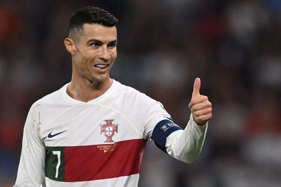 Cristiano Ronaldo fører Portugal med fem mål i Euro 2024-kvalifikationen