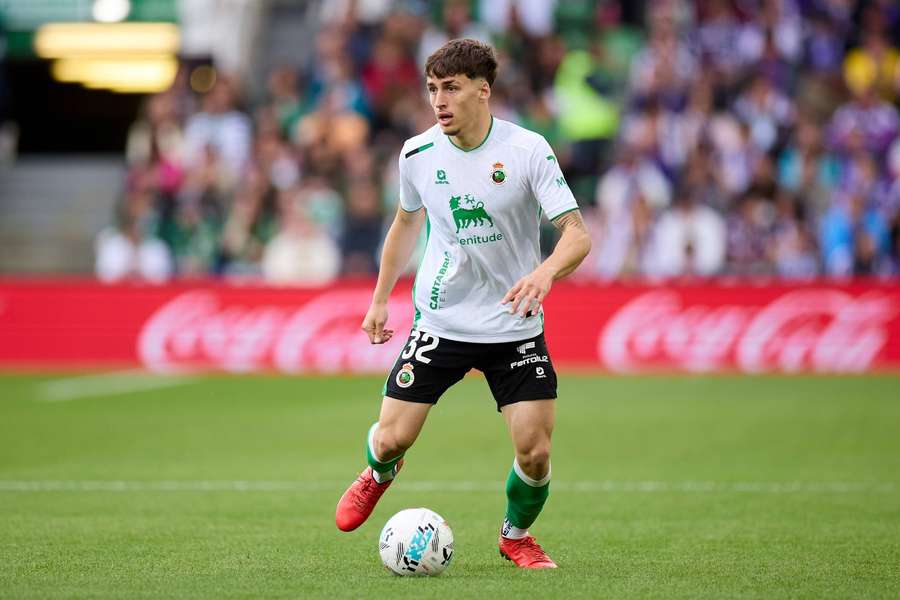 Jorge Salinas está avaliado pelo Flashscore em 4,6 milhões de euros Jorge Salinas está avaliado pelo Flashscore em 4,6 milhões de euros