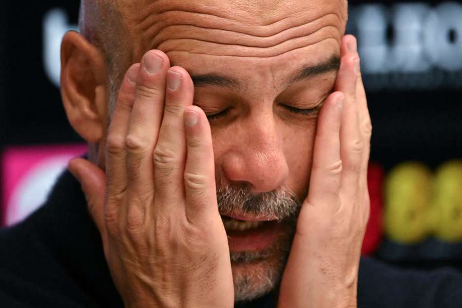 Pep Guardiola se desparte de Manchester City, după 10 ani petrecuți pe Etihad