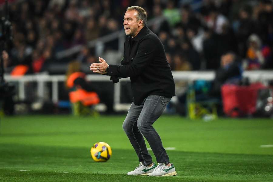 Hansi Flick on the touchline against Girona