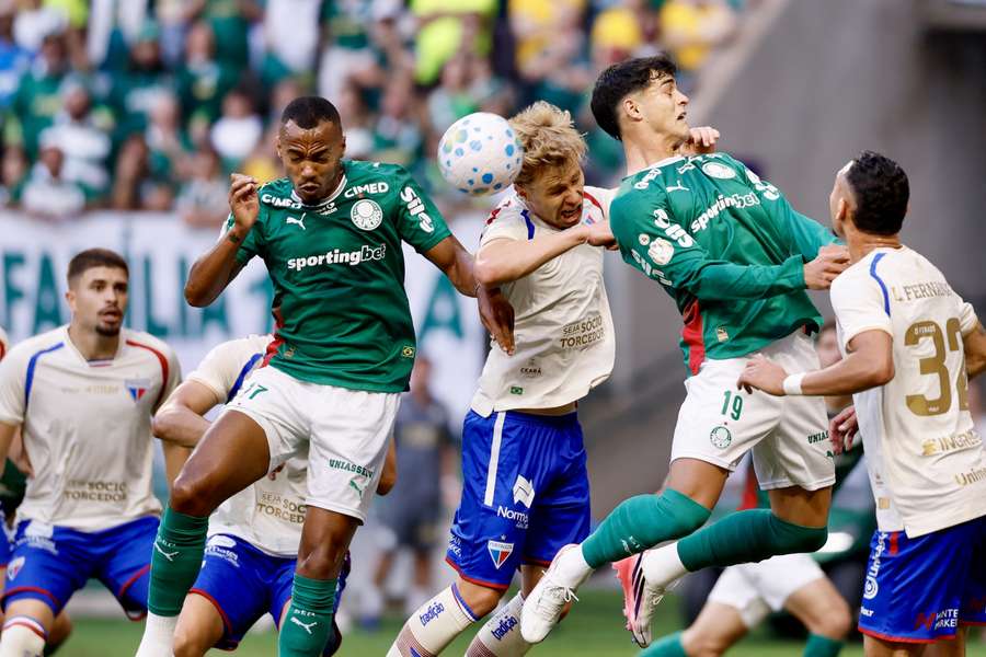 Fortaleza e Palmeiras voltam a se encontrar nesta quarta-feira (5)