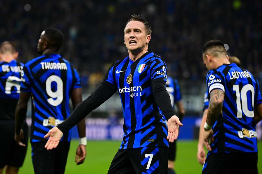 Zielinski converteu dois pênaltis em Inter de Milão x Juventus