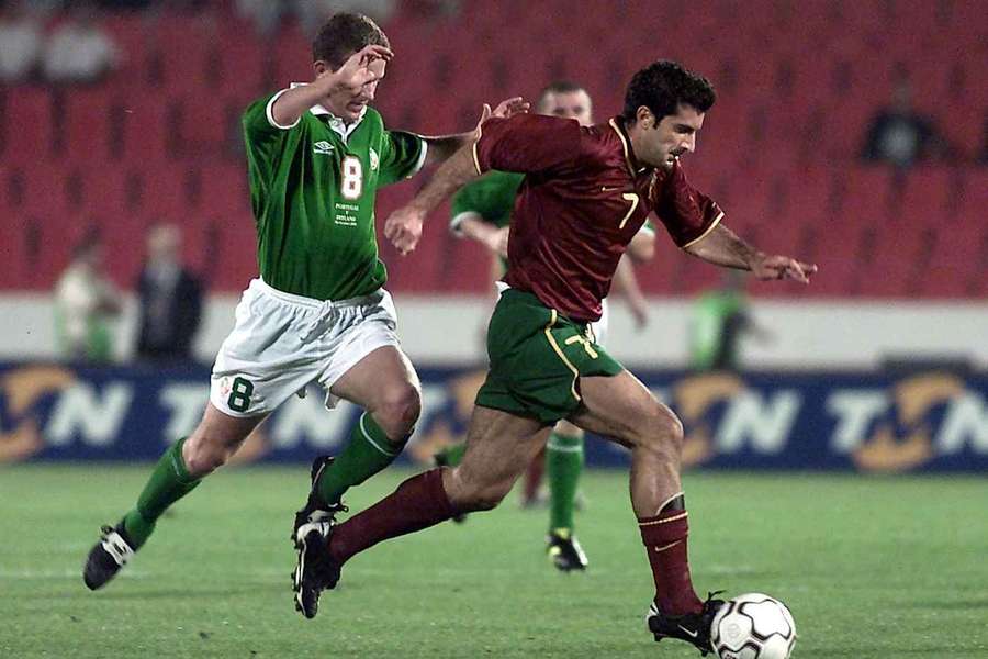 Luís Figo num jogo entre Portugal e Irlanda Luís Figo num jogo entre Portugal e Irlanda