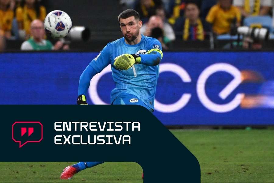 Mat Ryan realiza un pase