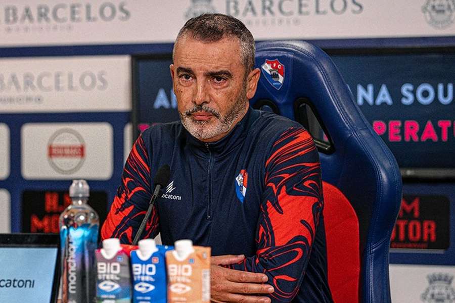 Carlos Cunha vai estrear-se no principal escalão do futebol português