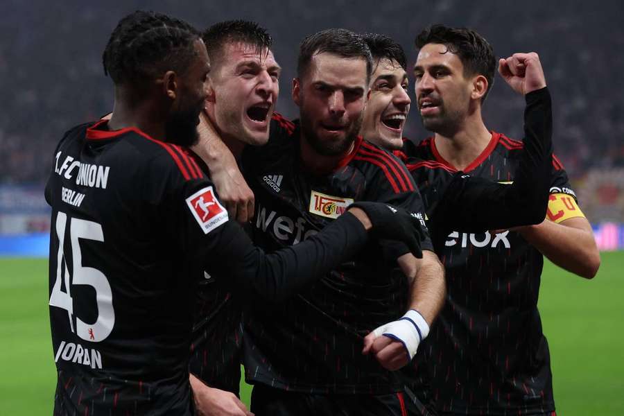 Union Berlin segue na perseguição ao Bayern