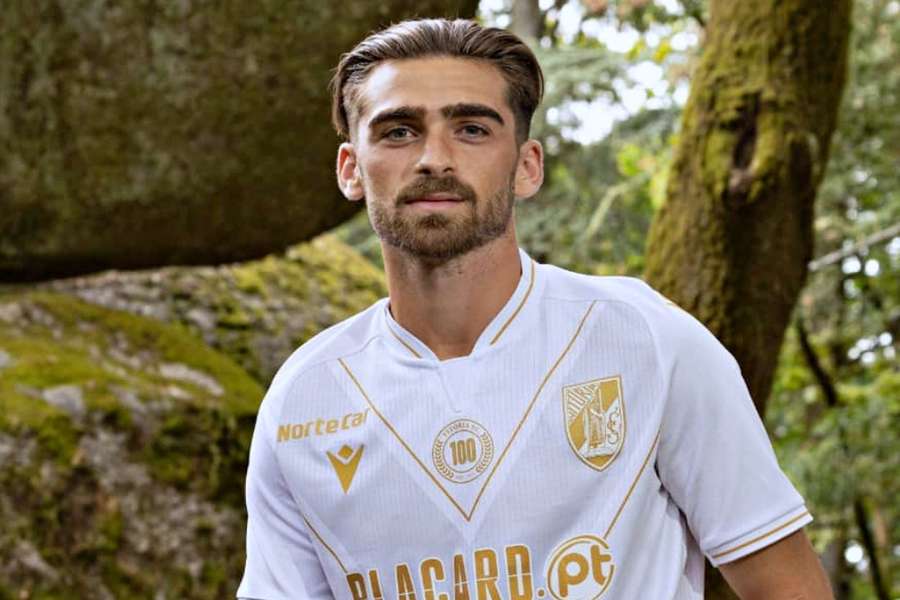 Jota Silva a caminho dos 50 jogos em Guimarães