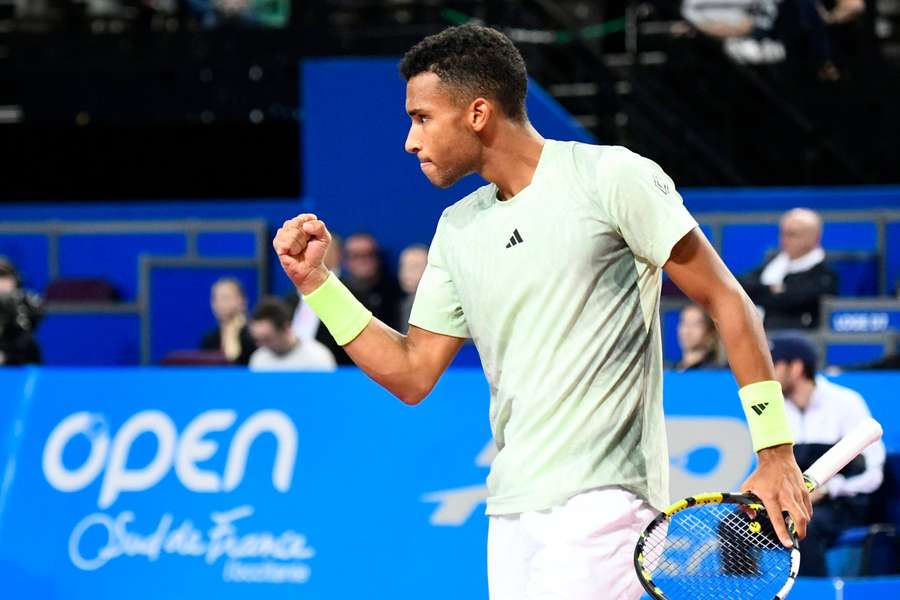 Félix Auger-Aliassime v semifinále vyzve předloňského šampiona Alexandera Bublika.