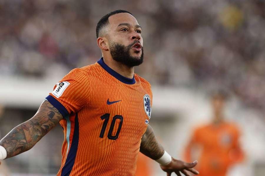 Memphis Depay - Cầu Thủ Của Những Câu Chuyện Cá Nhân