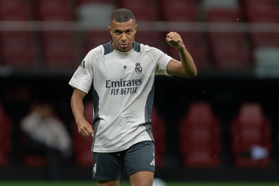 Mbappé titular na Supertaça Europeia, Endrick e Modric no banco