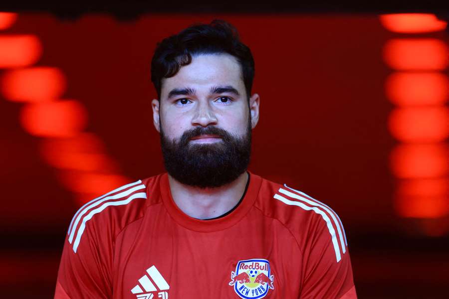 Carlos Coronel lutará pela titularidade no gol do São Paulo Carlos Coronel lutará pela titularidade no gol do São Paulo