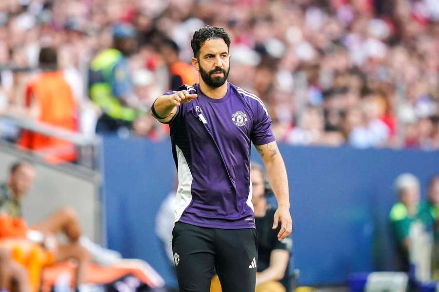 Rubén Amorim durante el empate de su equipo ante el Leeds