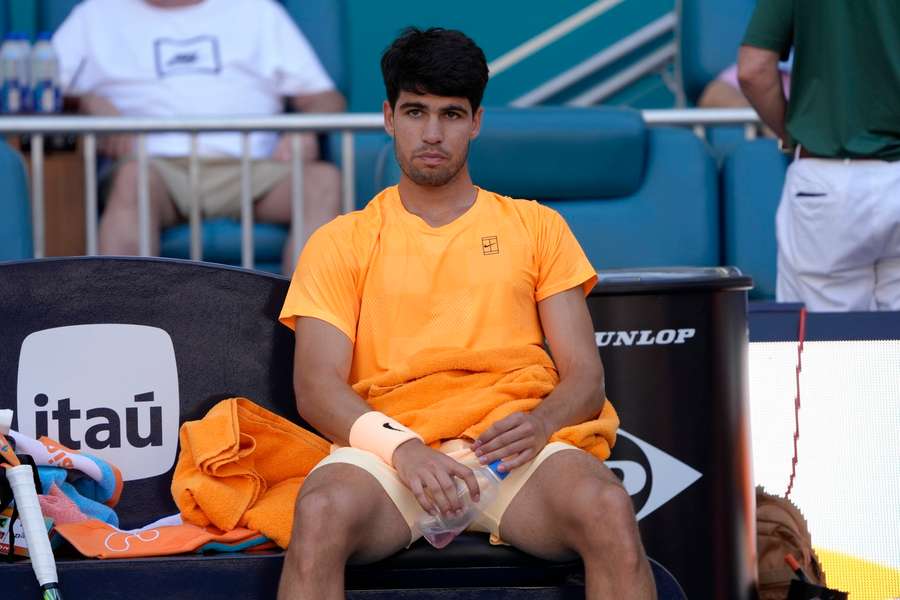 Carlos Alcaraz steht die Enttäuschung ins Gesicht geschrieben