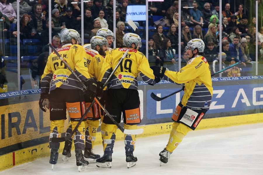 ICE Hockey League: Mit Derby-Action und neuen Coaches zurück aus der Länderspielpause