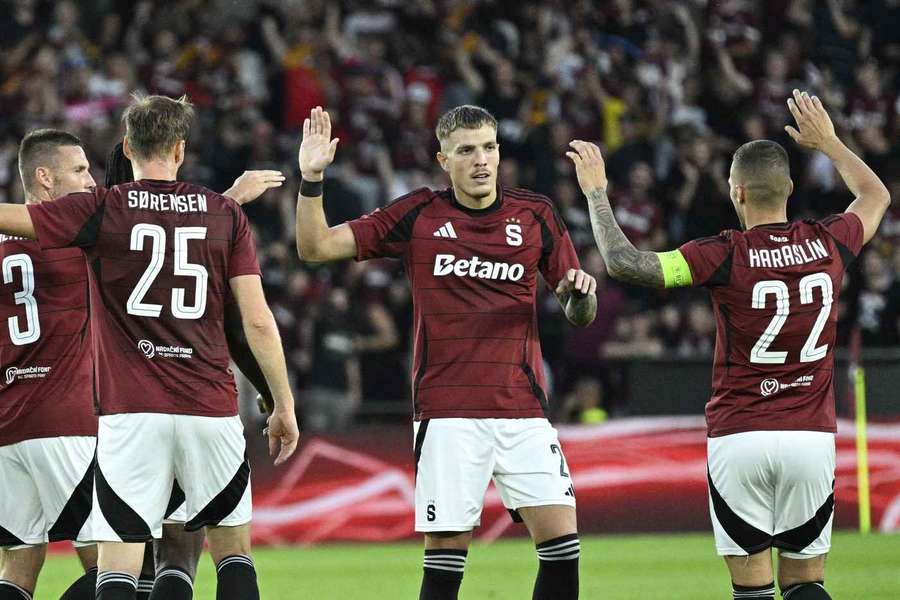 Sparta si do odvety poveze třígólový náskok. 