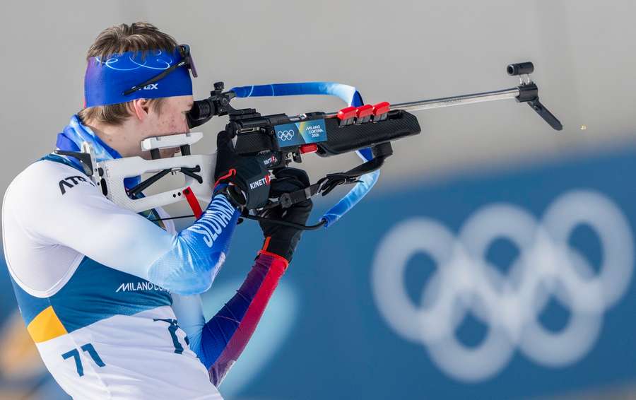 Borguľa počas streľby. Borguľa počas streľby.