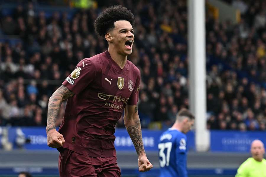 O'Reilly abriu o placar para o City contra o Everton perto do fim
