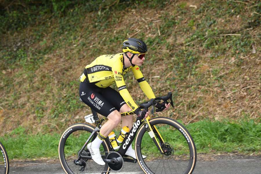 Vingegaard nærmer sig måske en Tour-start alligevel trods sit voldsomme styrt i Baskerlandet Rundt.