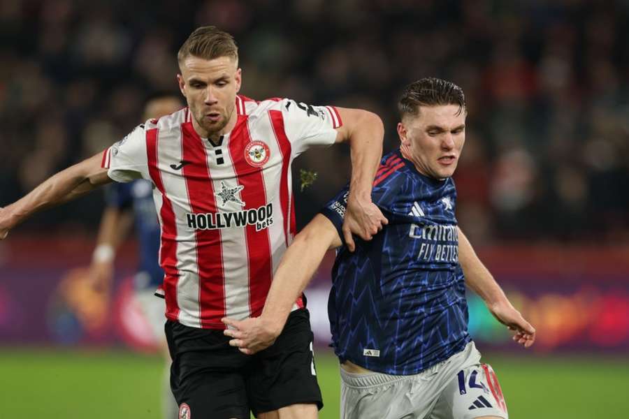 Arsenal não conseguiu segurar a vitória e empatou com o Brentford