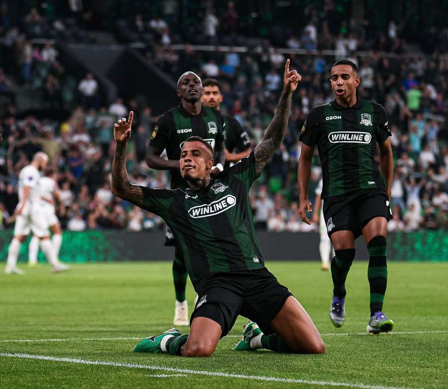 Diego Costa se adaptou rapidamente ao futebol russo Diego Costa se adaptou rapidamente ao futebol russo