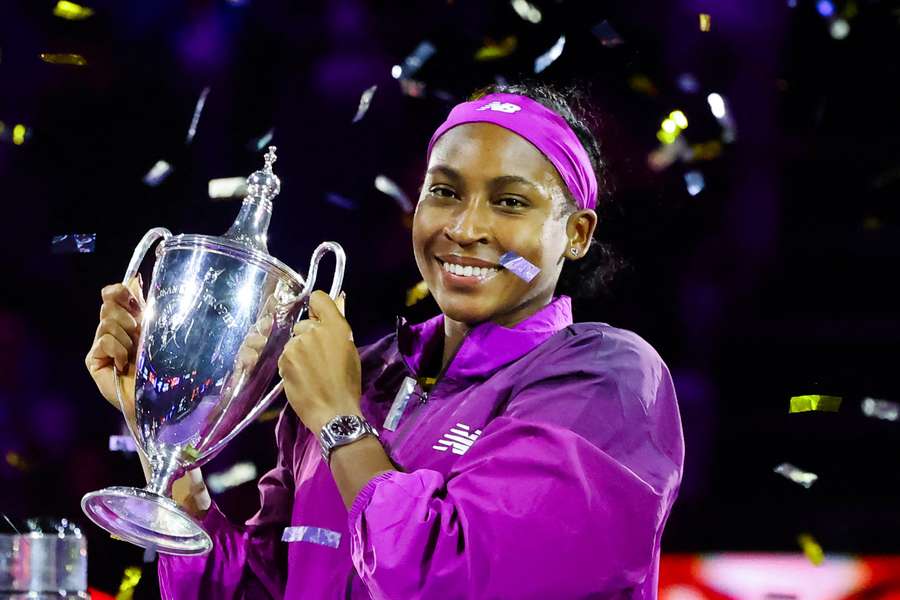 Coco Gauff fechou o ano com o título do WTA Finals