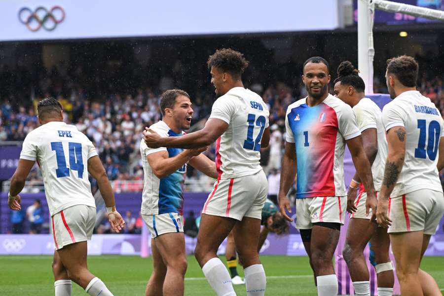 France celebrate their victory