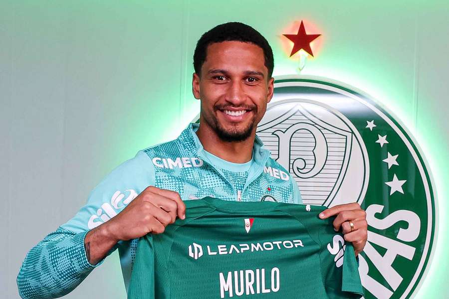 Murilo seguirá no Palmeiras Murilo seguirá no Palmeiras