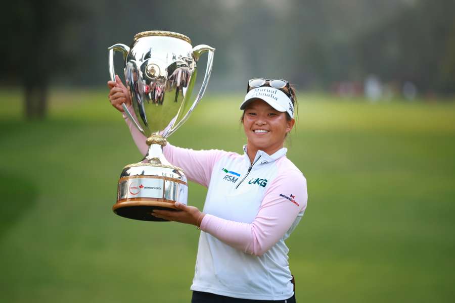 Khang poses with the CPKC Women's Open trophy