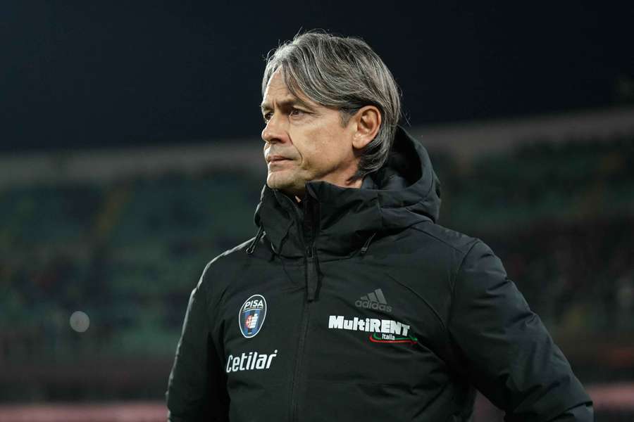 Filippo Inzaghi je novým trenérem Palerma.