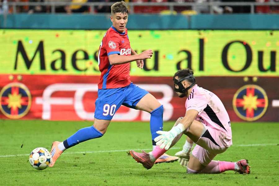 Alexandru Stoian Alexandru Stoian