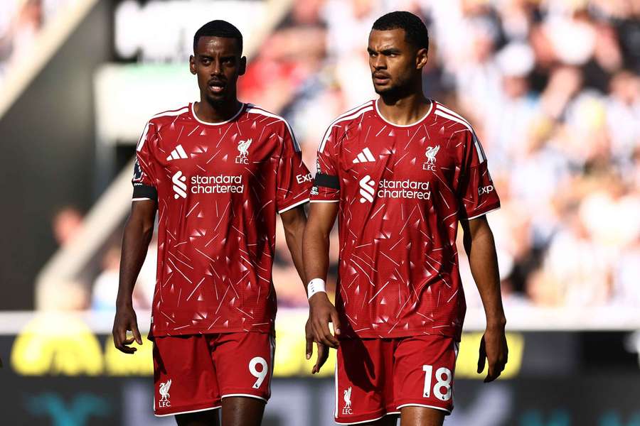 Liverpool anunță un acord istoric de sponsorizare Liverpool anunță un acord istoric de sponsorizare