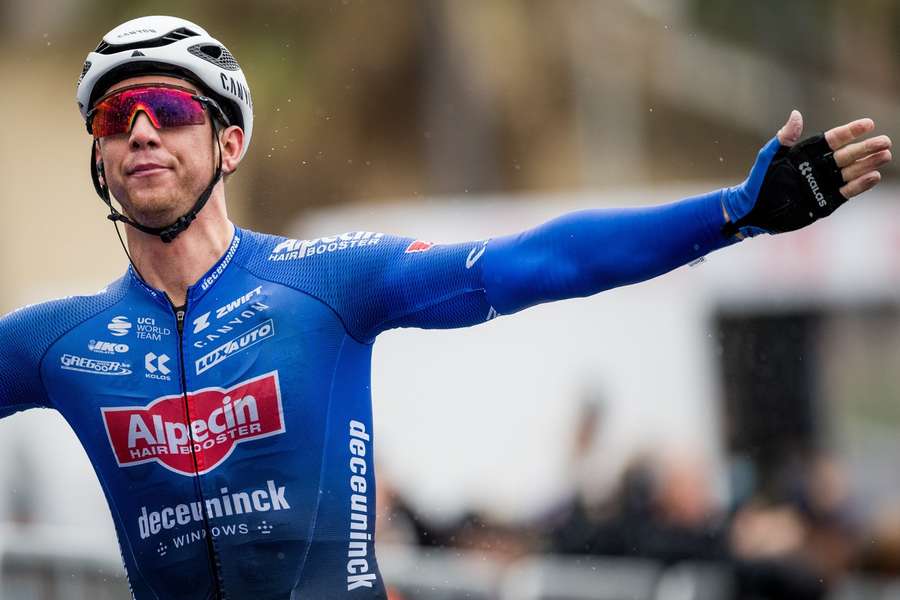 Kaden Groves venceu a quarta etapa da Vuelta ao sprint