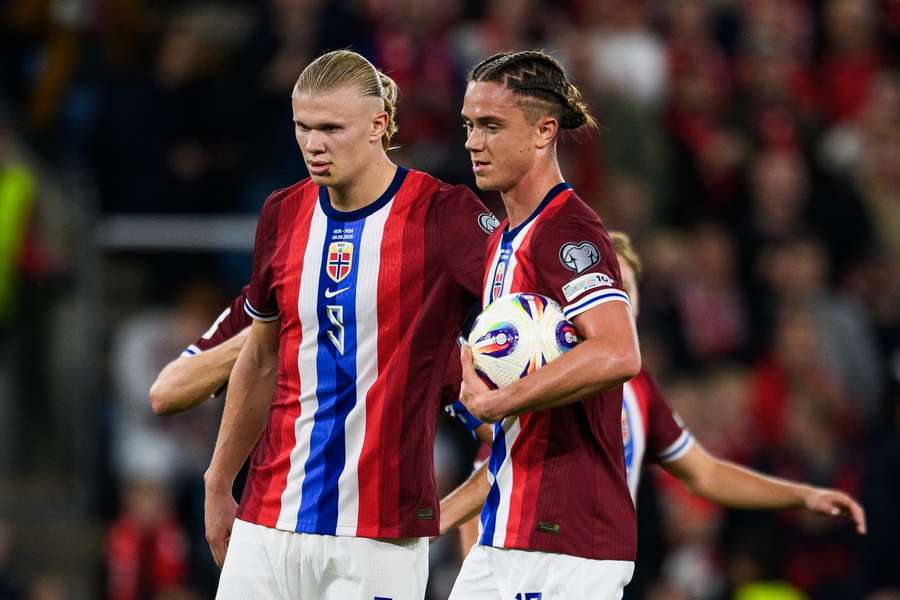Tych dwóch panów (Haaland i Aasgaard) dziś zdobyło łącznie 9 goli. 