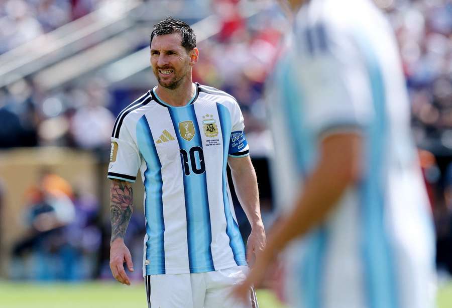 Messi quer ganhar o segundo Mundial consecutivo Messi quer ganhar o segundo Mundial consecutivo