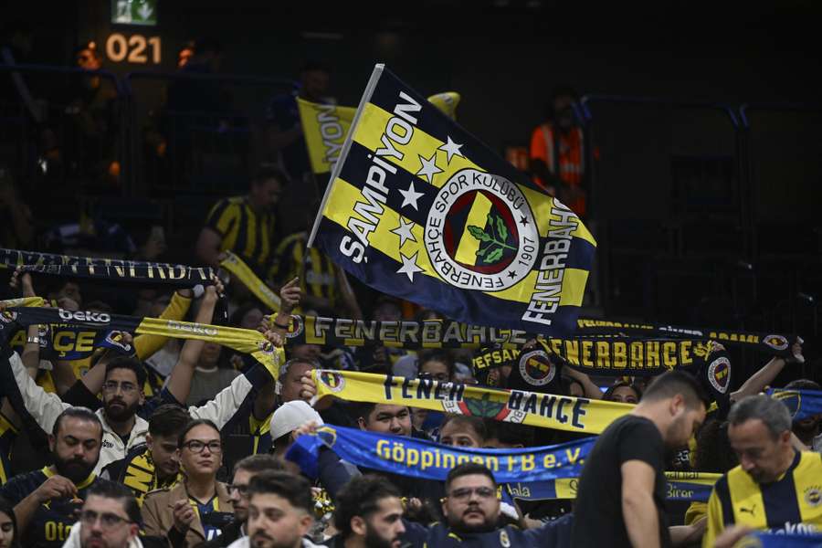 Fanii lui Fenerbahce Fanii lui Fenerbahce