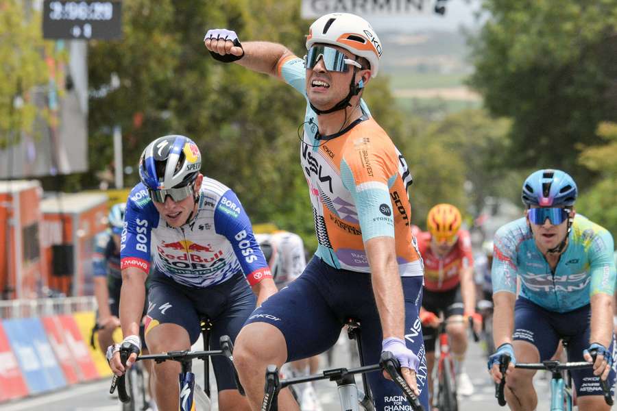 Ethan Vernon vence quarta etapa do Tour Down Under