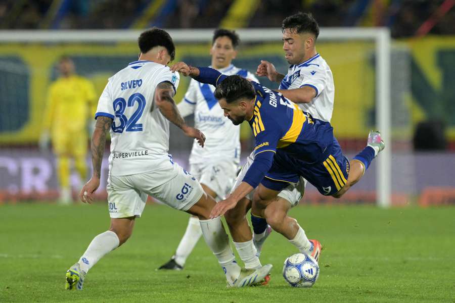 Boca y Vélez igualan a uno Boca y Vélez igualan a uno