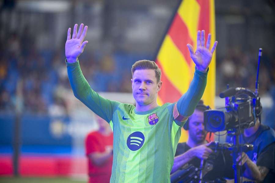 L'absence longue durée de Ter Stegen validée par la Liga, Joan Garcia inscrit