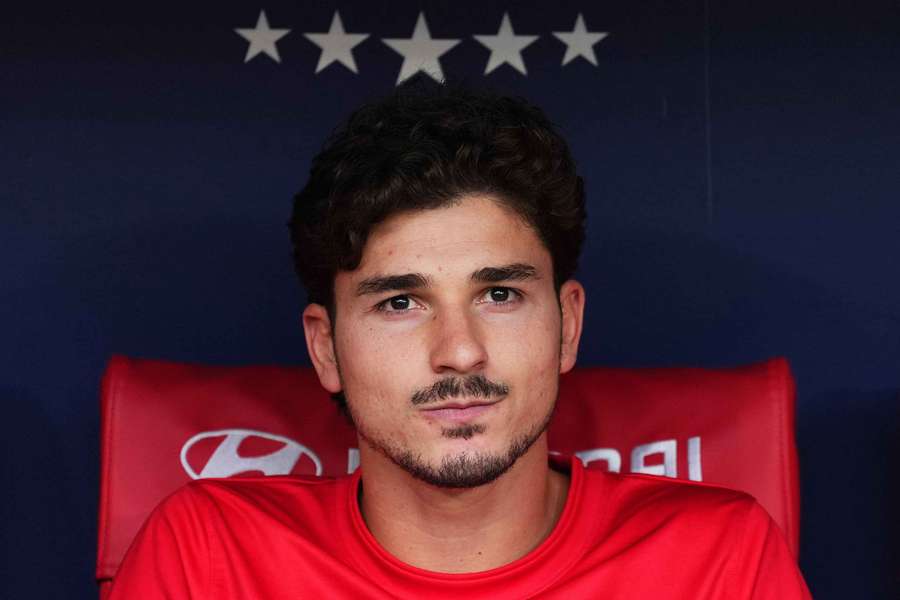 Julian Alvarez, huiduit de fanii lui Atletico Madrid Julian Alvarez, huiduit de fanii lui Atletico Madrid