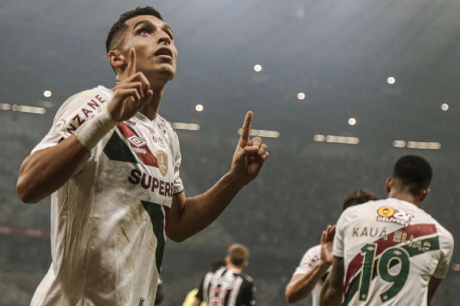 Serna marcou seu primeiro gol com a camisa do Fluminense