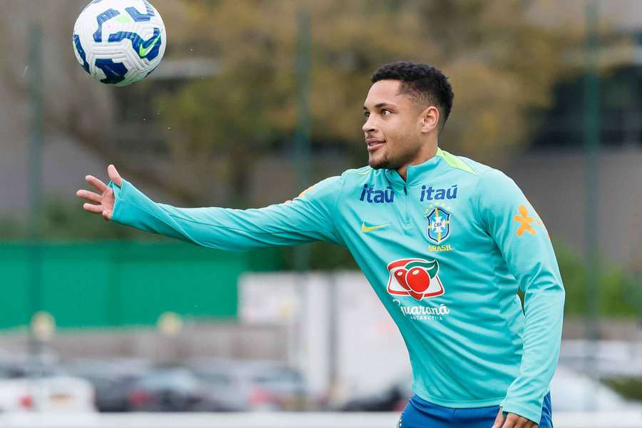 Vitor Roque vive grande fase pelo Palmeiras Vitor Roque vive grande fase pelo Palmeiras