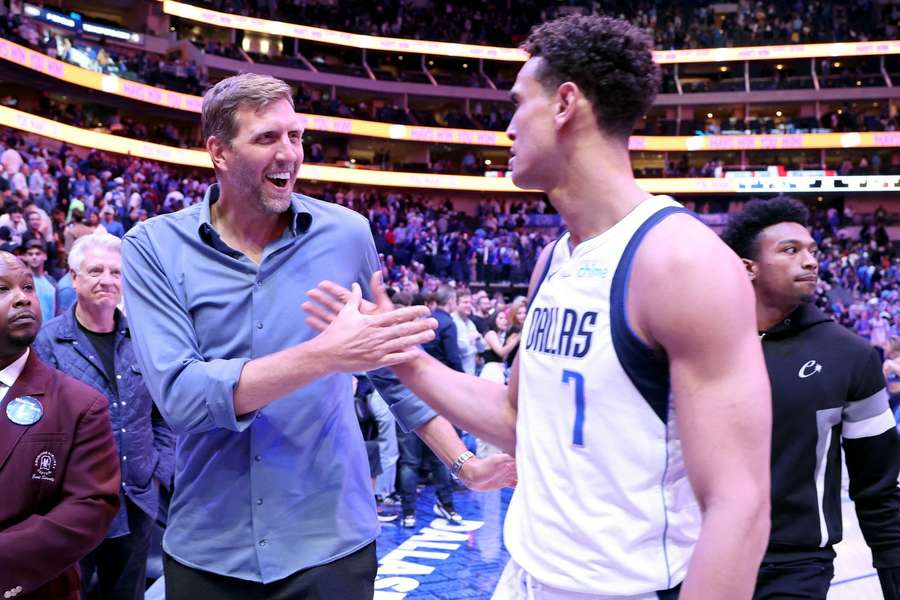 Legende Dirk Nowitzki beim Spiel der Mavs im März.