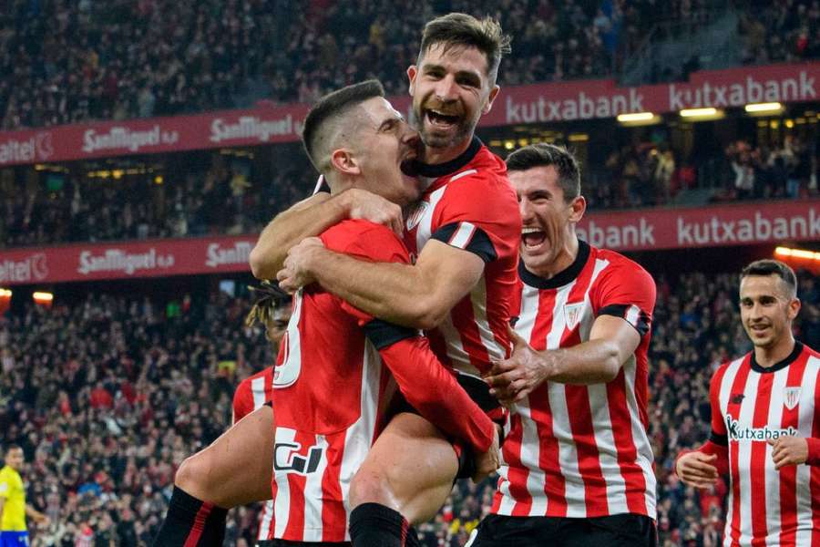 Athletic Bilbao celebrou primeira vitória após a Copa do Mundo