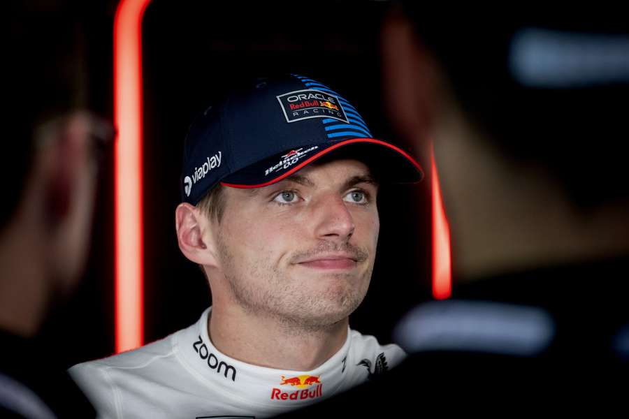 Verstappen begint zondag vanaf de vierde rij