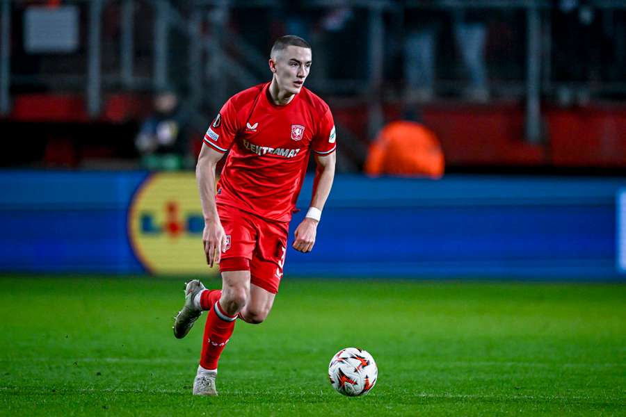 Gustaf Lagerbielke esteve emprestado ao Twente