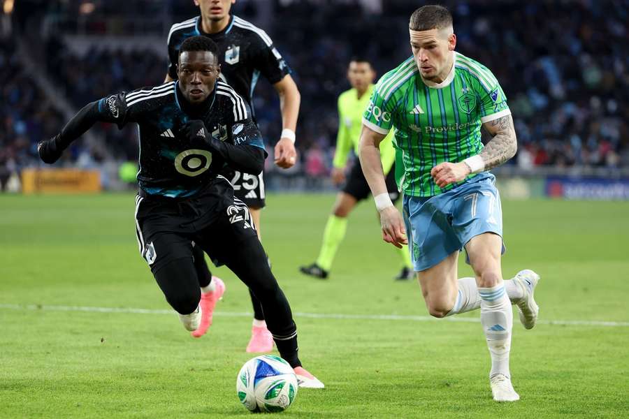 Ex-Rangers star Kent still free agent; eyeing UK return