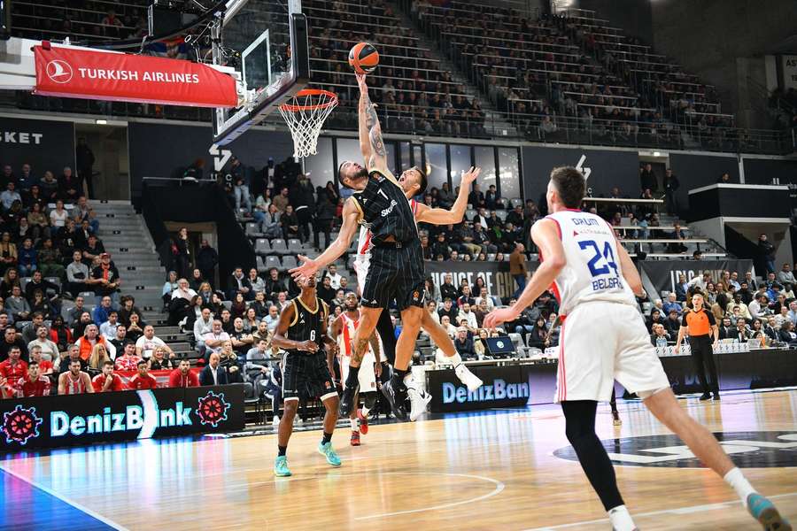 Joffrey Lauvergne et l'ASVEL stoppent leur mauvaise série.