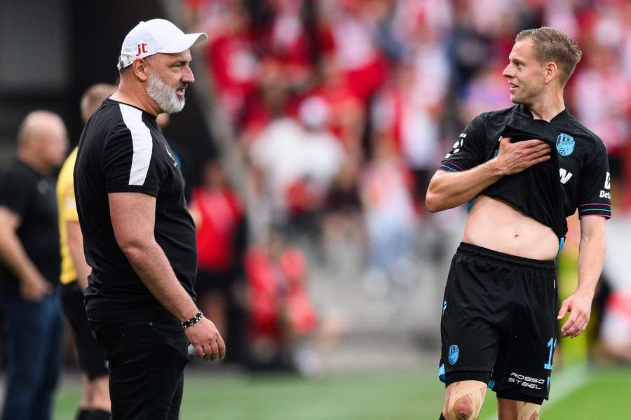 Podle plzeňského kouče Martina Hyského je ve hře návrat kapitána týmu Matěje Vydry (vpravo) na hřiště po zranění.