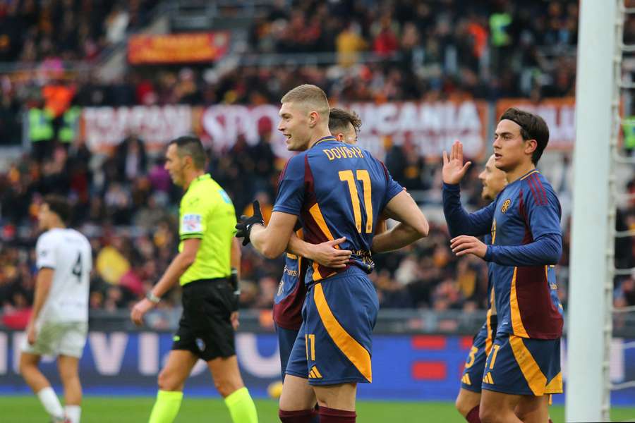 Anche Dovbyk alla festa del gol 